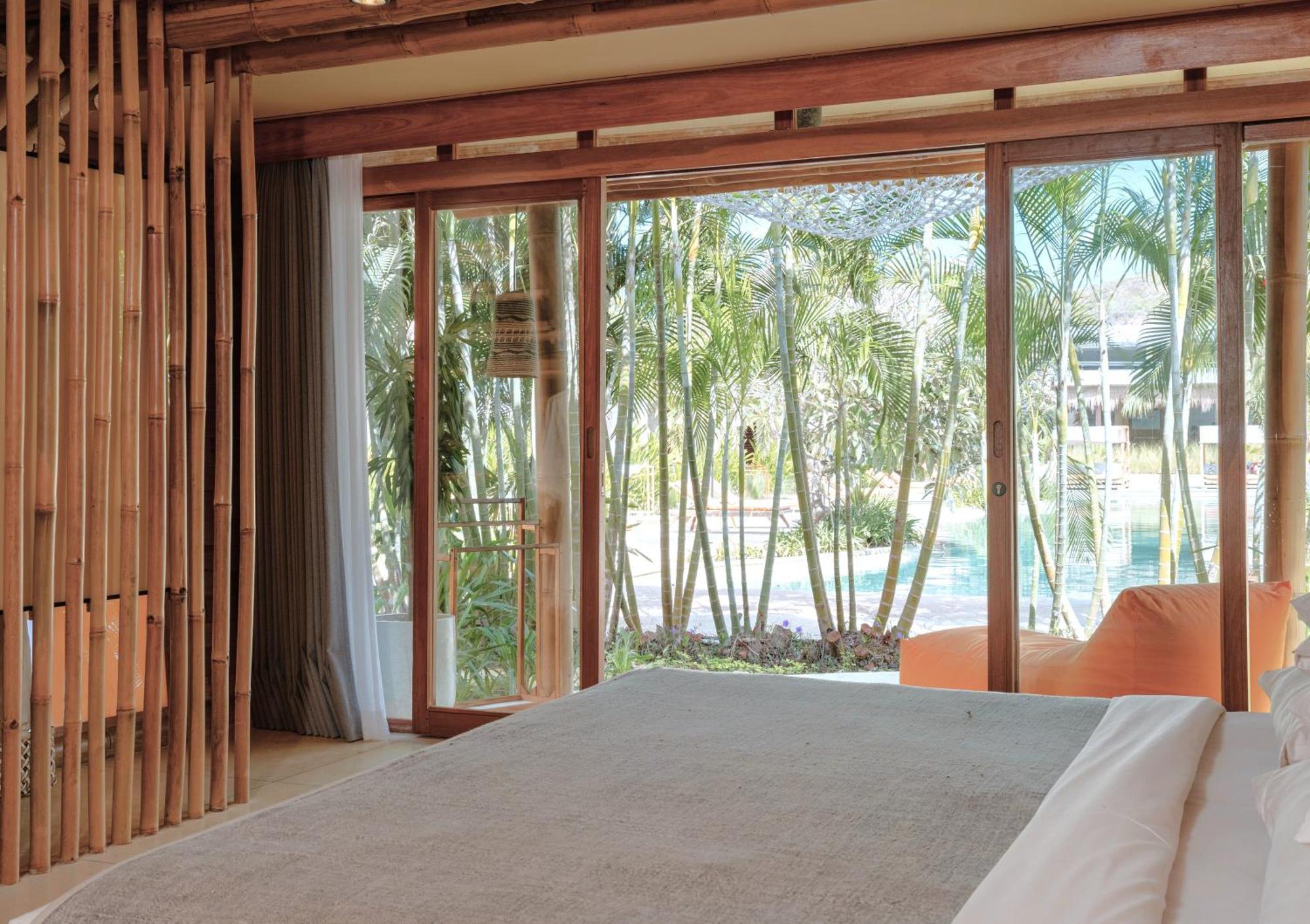 सहारा Origin Lombok 4*